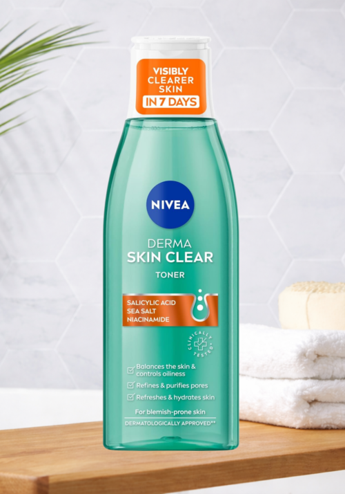 NIVEA Derma Skin Clear Toner, Cleansing and Hydrating Toner, Salicylic Acid Toner Enriched with Niacinamide to Rebalance the Skin and Remove Impurities, For Blemish-Prone Skin